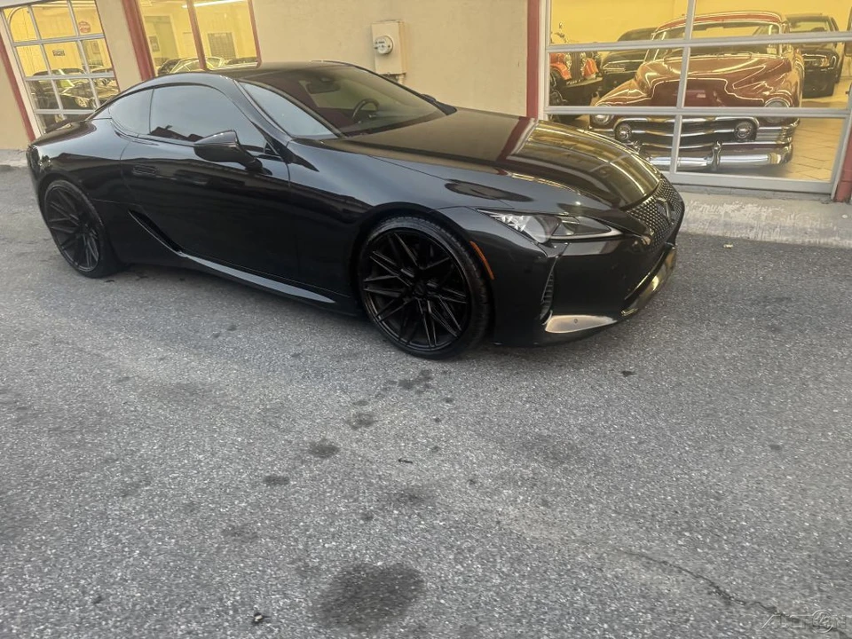 2018 Lexus LC - Image 7 of 24