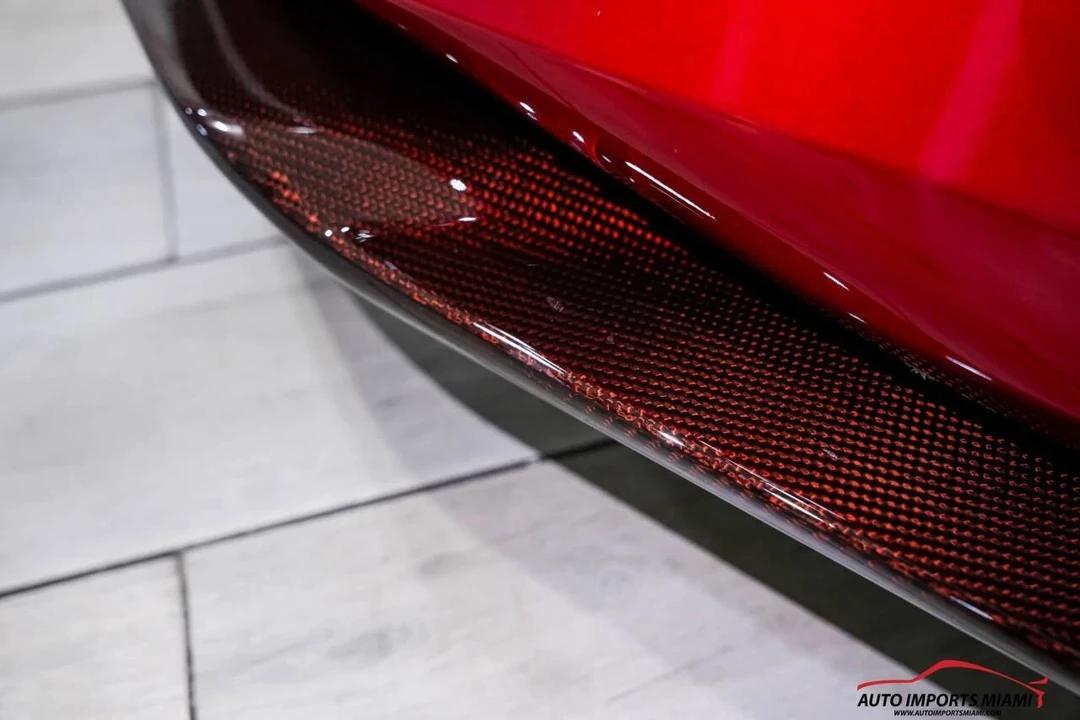 2018 Lexus LC - Image 9 of 12