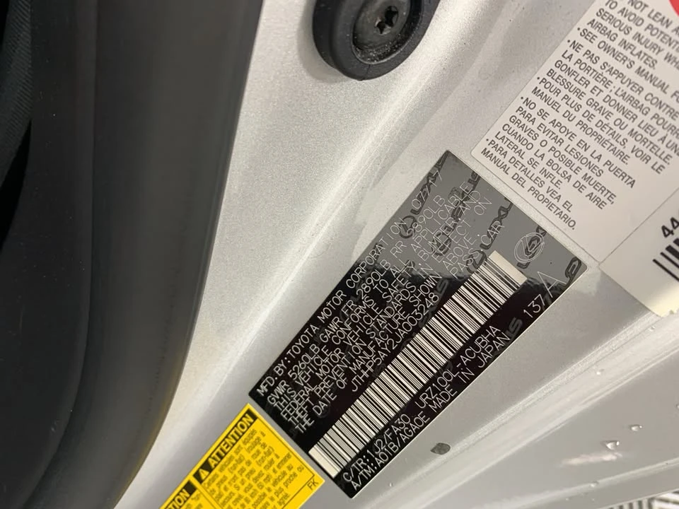 2018 Lexus LC - Image 13 of 20