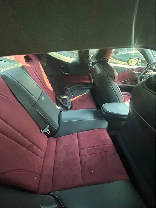 2018 Lexus LC - Image 5 of 5
