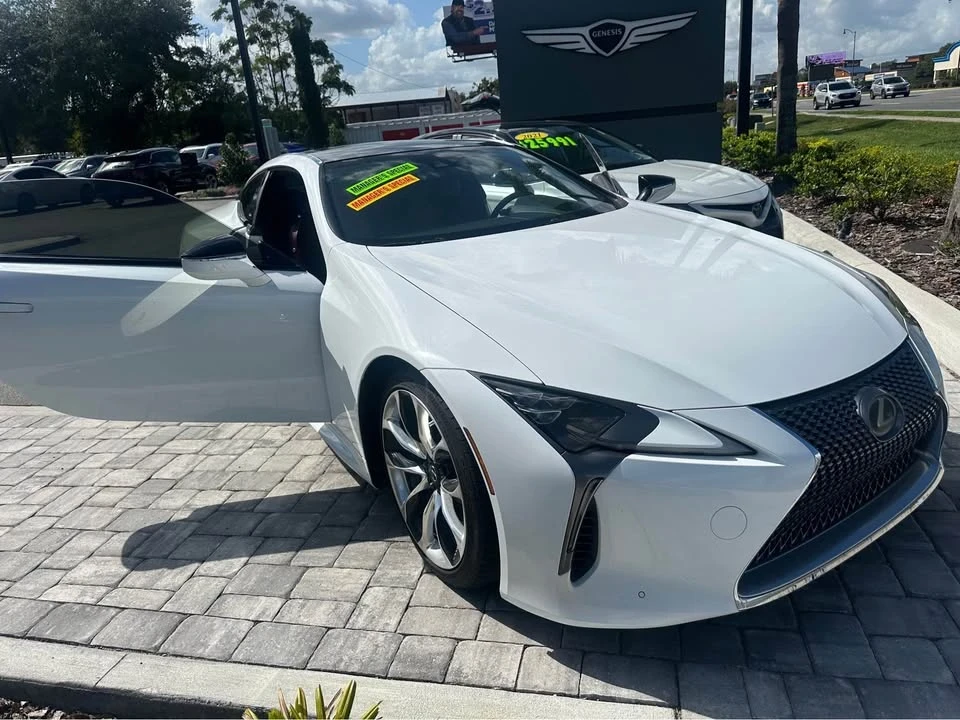 2018 Lexus LC - Image 2 of 10