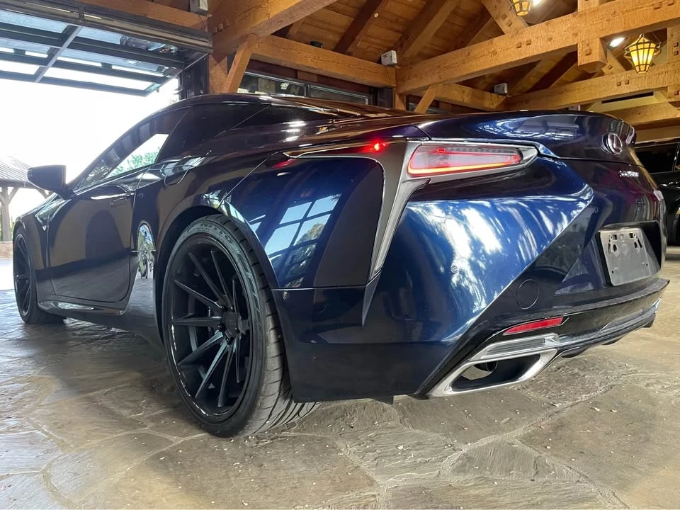 2018 Lexus LC - Image 5 of 20