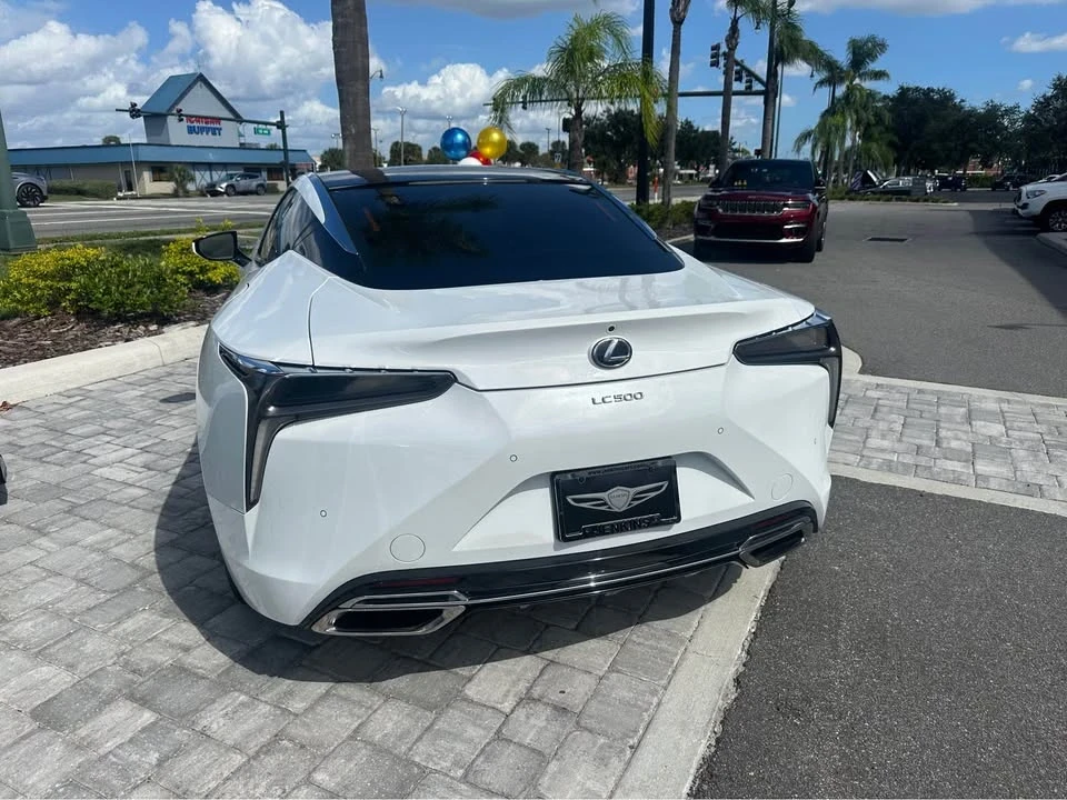 2018 Lexus LC - Image 3 of 10