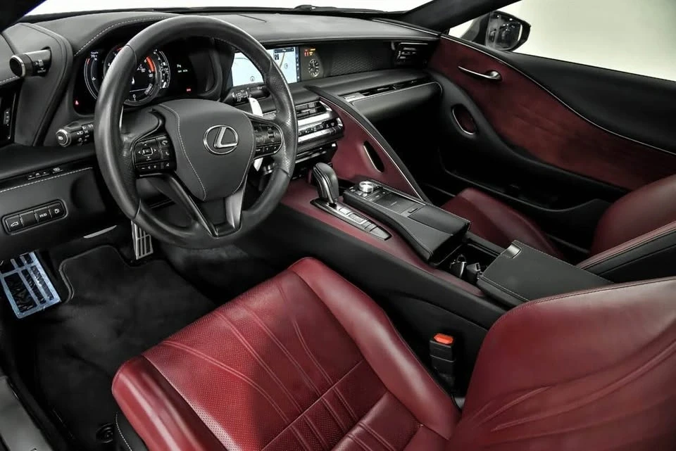 2018 Lexus LC - Image 5 of 7