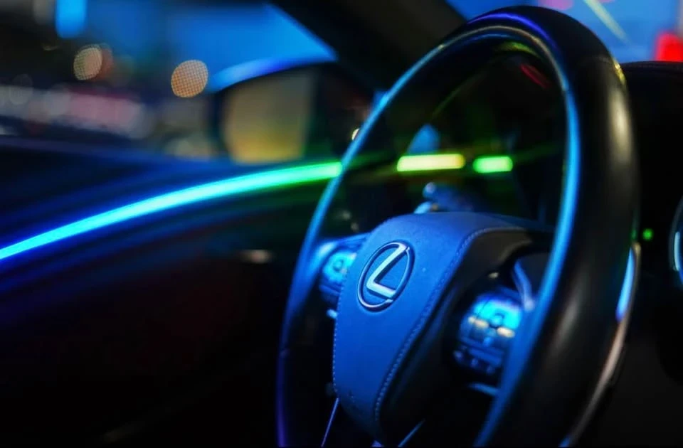 2018 Lexus LC - Image 3 of 12