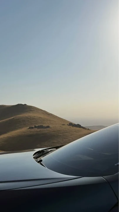 2018 Lexus LC - Image 12 of 12
