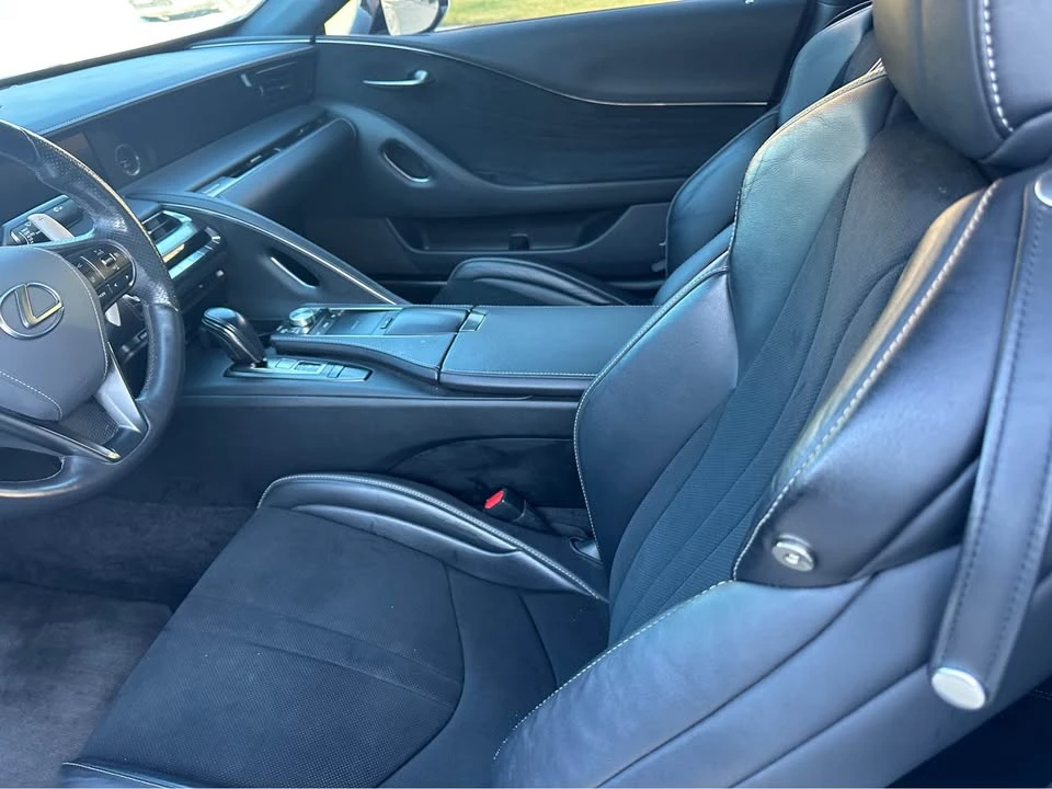 2018 Lexus LC - Image 7 of 8