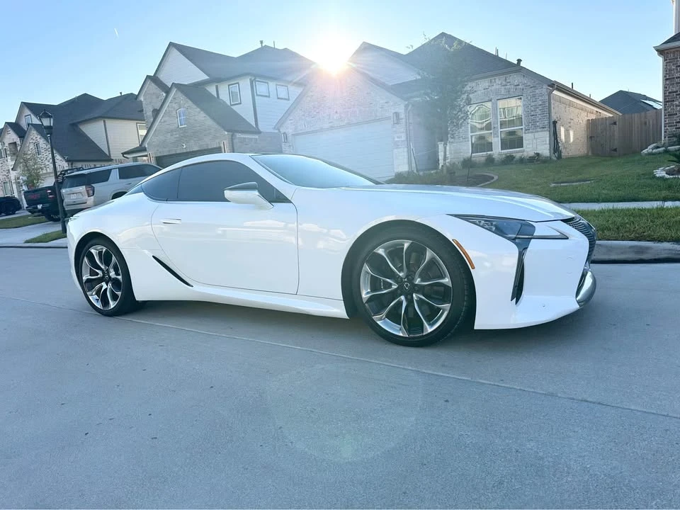 2018 Lexus LC - Image 3 of 8
