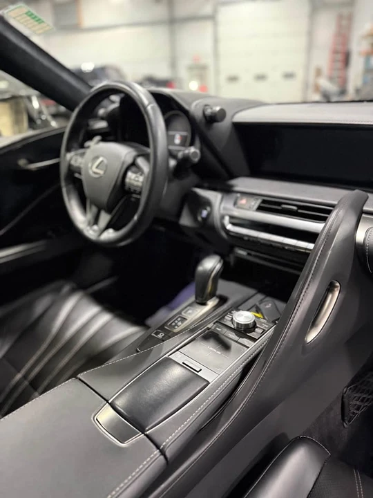 2018 Lexus LC - Image 4 of 14