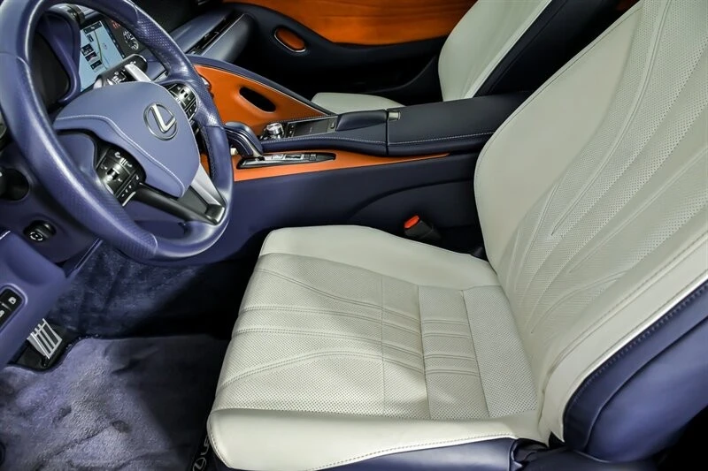 2018 Lexus LC - Image 21 of 21