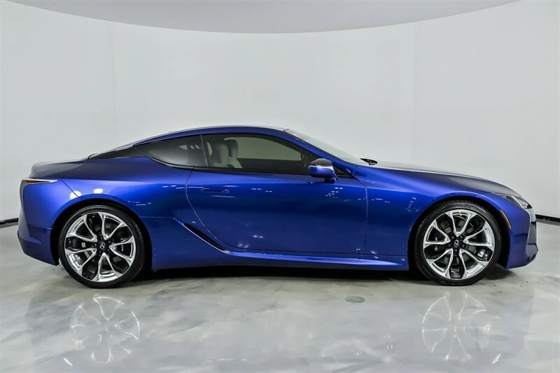2018 Lexus LC - Image 14 of 21