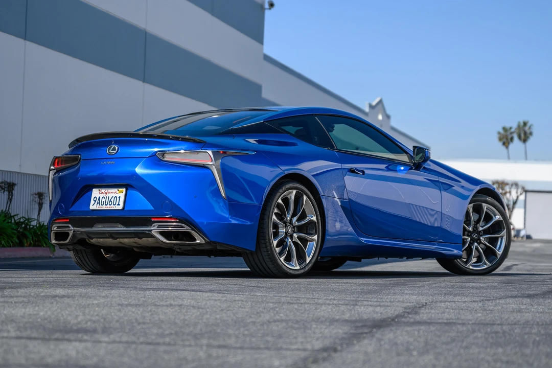 2018 Lexus LC - Image 7 of 31
