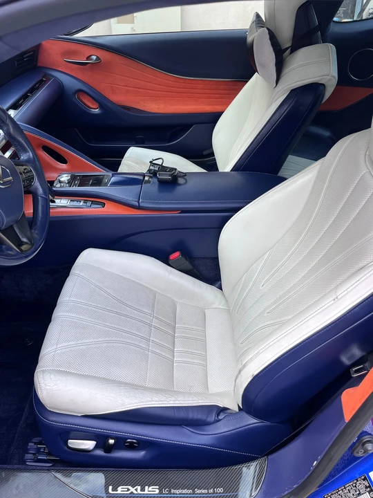2018 Lexus LC - Image 30 of 31