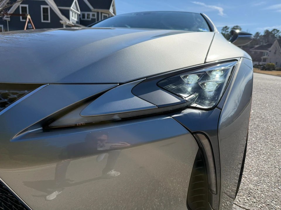 2018 Lexus LC - Image 11 of 31