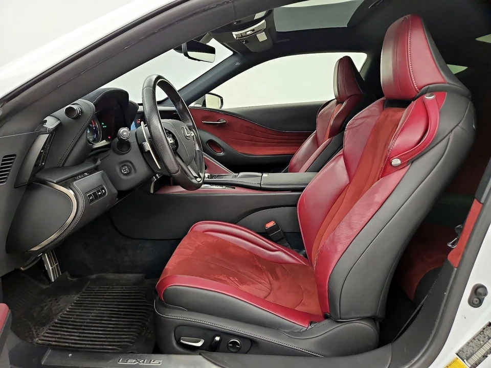2018 Lexus LC - Image 12 of 26