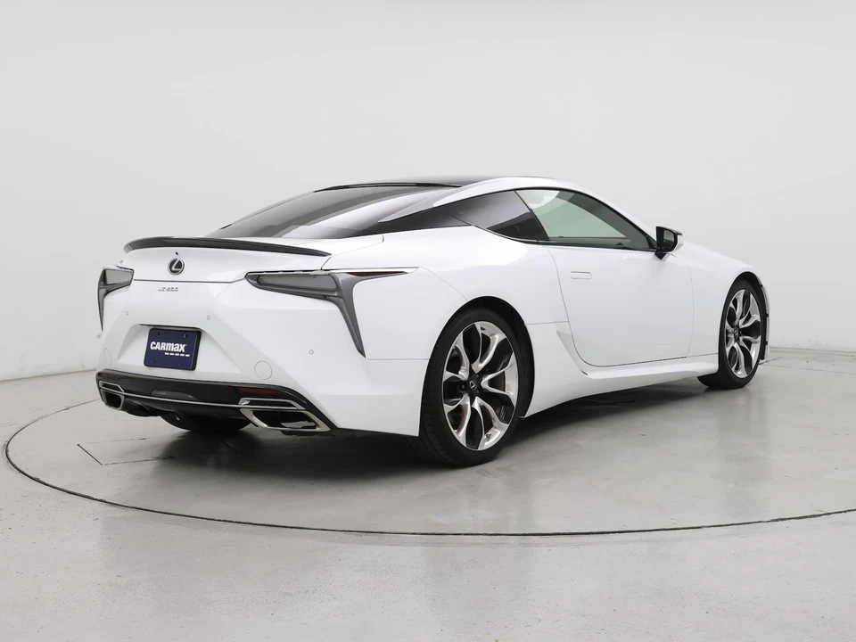 2018 Lexus LC - Image 9 of 26