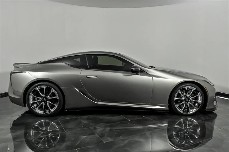 2018 Lexus LC - Image 10 of 31