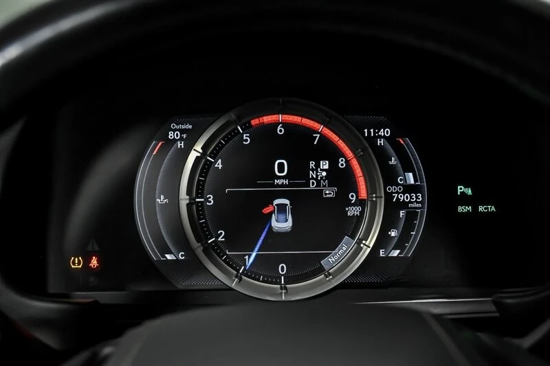 2018 Lexus LC - Image 22 of 31