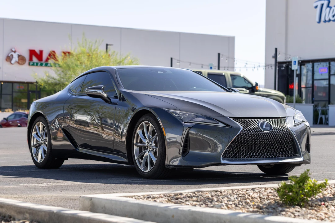2018 Lexus LC - Image 10 of 31