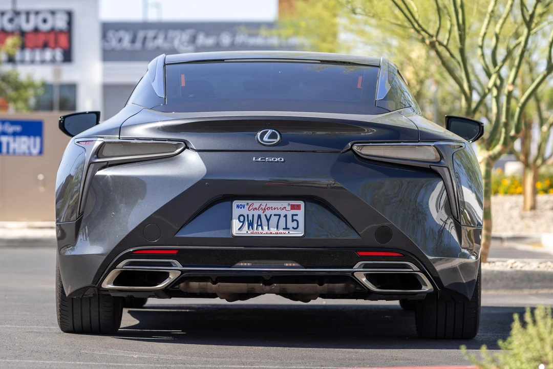 2018 Lexus LC - Image 5 of 31