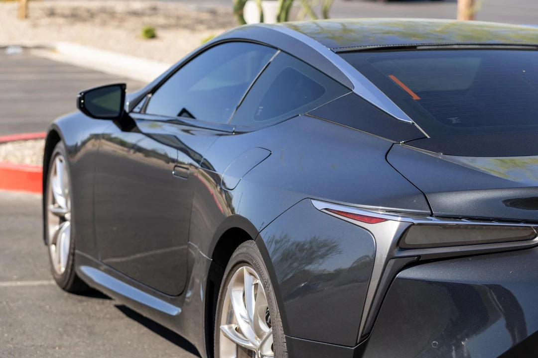 2018 Lexus LC - Image 18 of 31