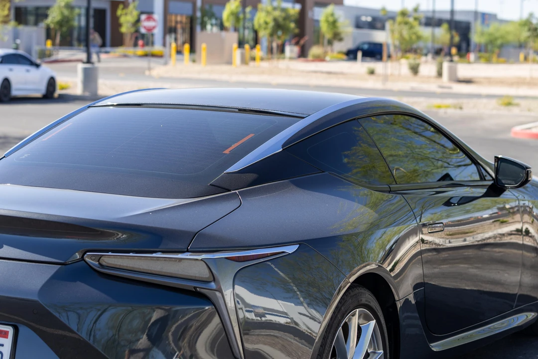 2018 Lexus LC - Image 27 of 31