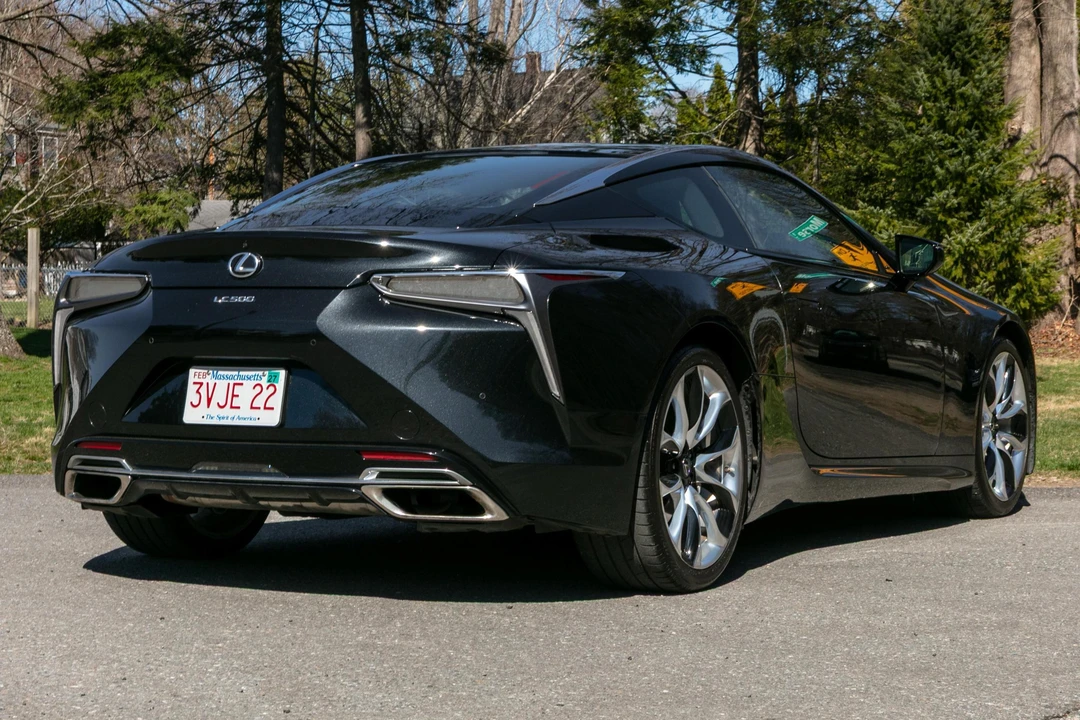 2018 Lexus LC - Image 4 of 31