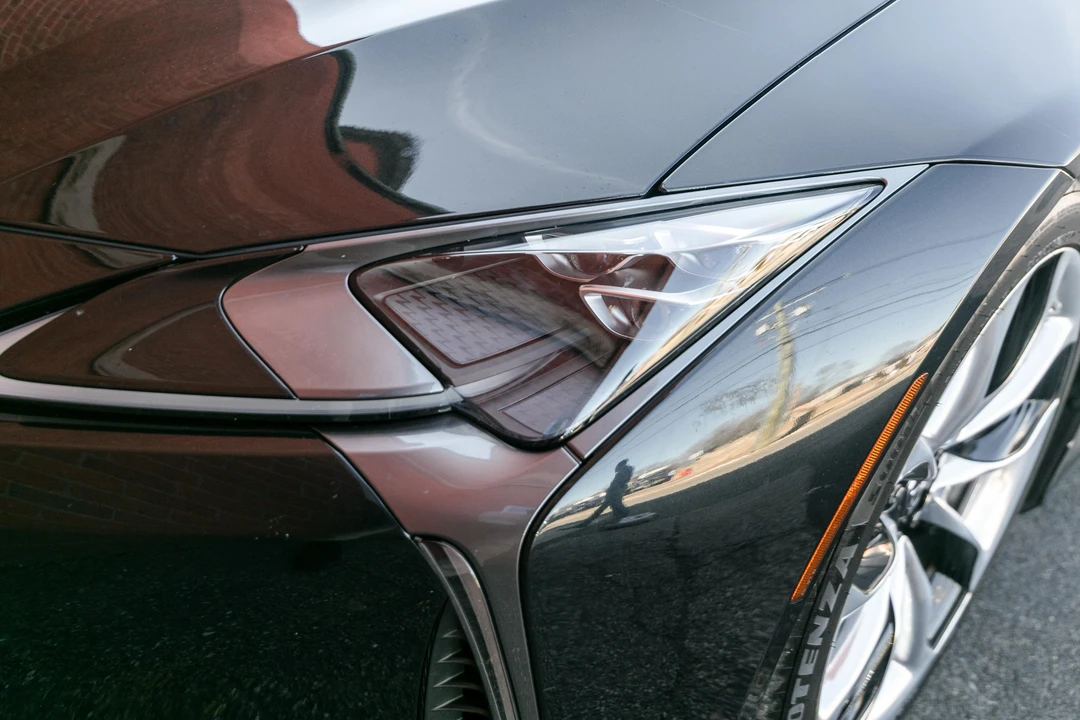 2018 Lexus LC - Image 15 of 31