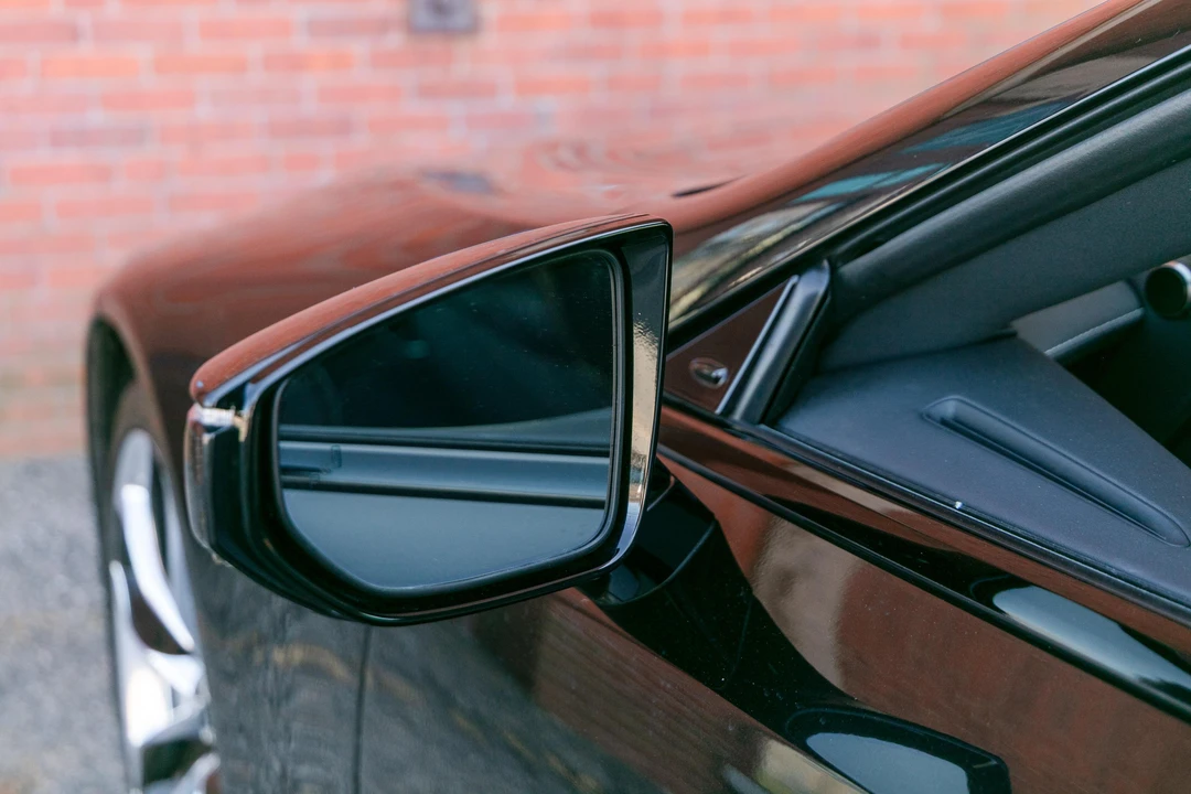 2018 Lexus LC - Image 20 of 31