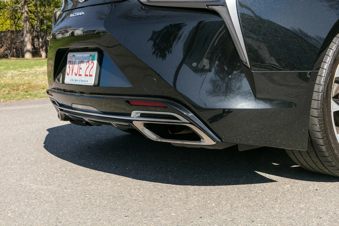 2018 Lexus LC - Image 30 of 31