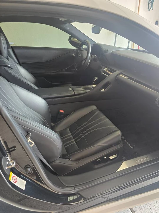 2018 Lexus LC - Image 6 of 7