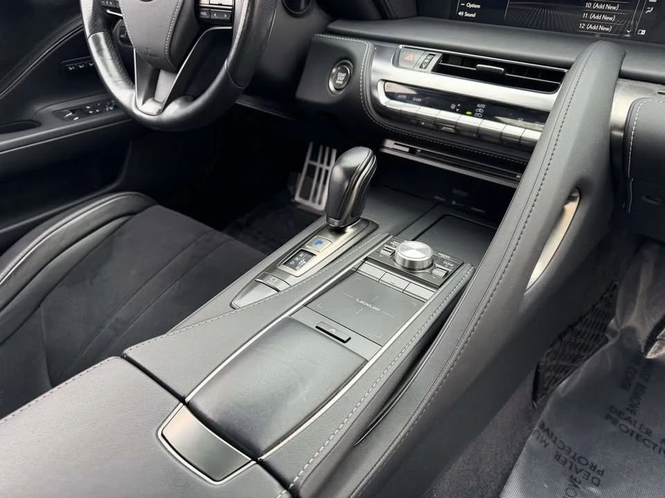2018 Lexus LC - Image 15 of 20