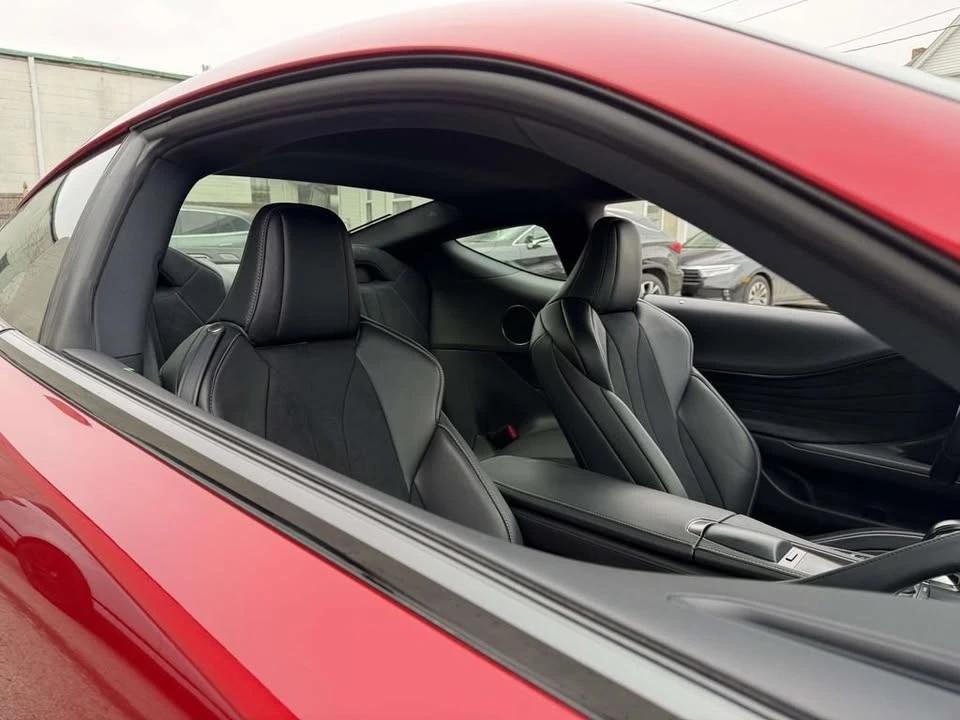 2018 Lexus LC - Image 10 of 20
