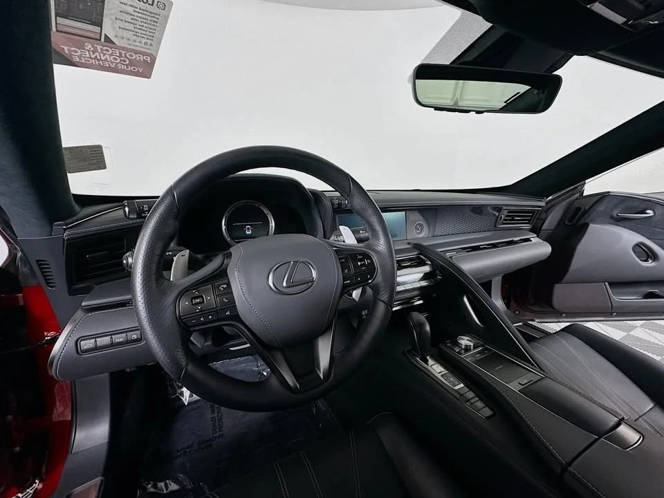 2018 Lexus LC - Image 5 of 6
