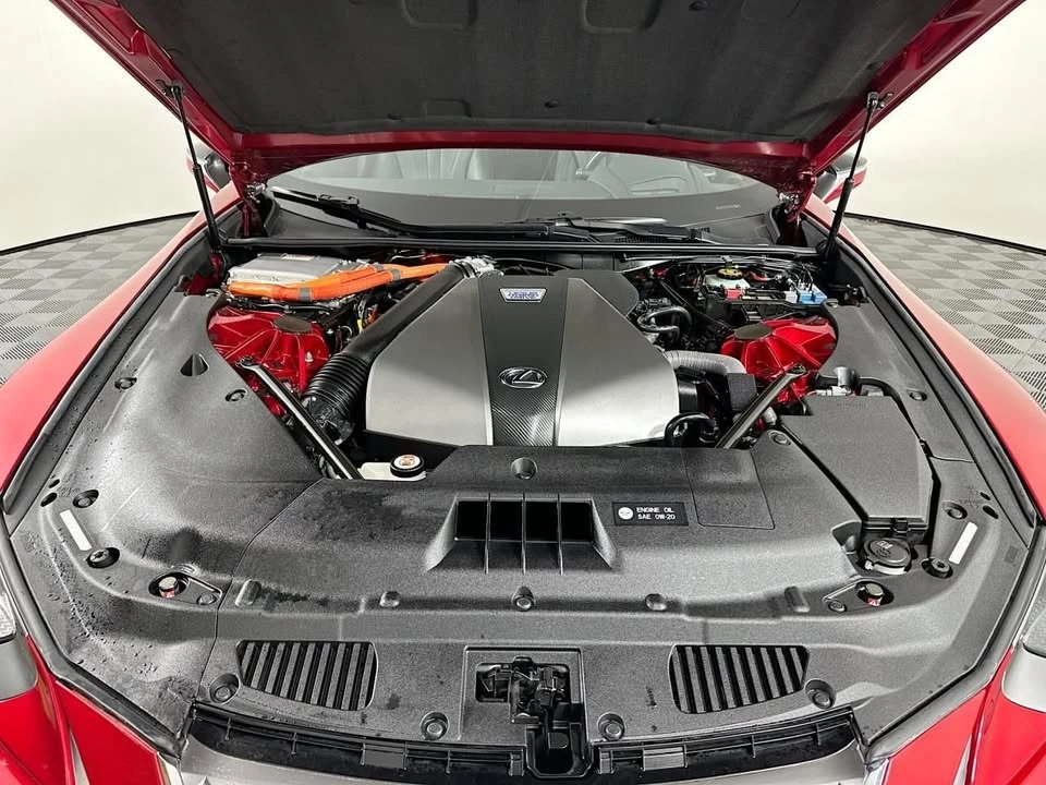 2018 Lexus LC - Image 2 of 6