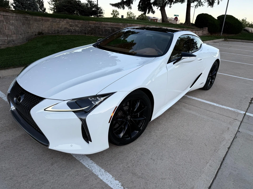 2018 Lexus LC - Image 7 of 31