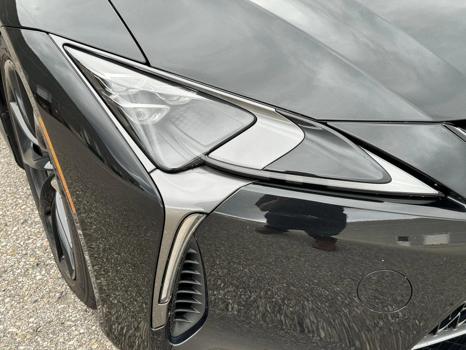 2018 Lexus LC - Image 10 of 31