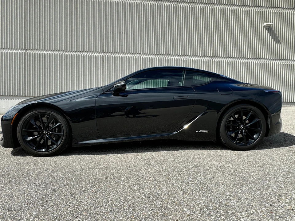 2018 Lexus LC - Image 6 of 31