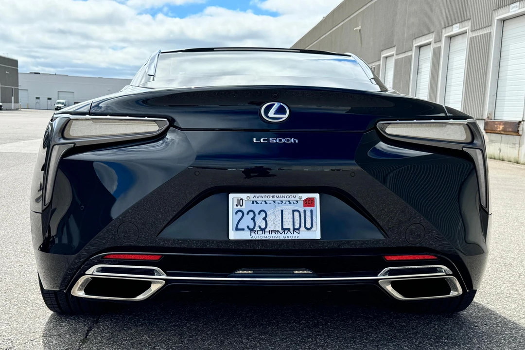 2018 Lexus LC - Image 5 of 31