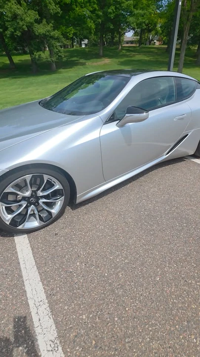 2018 Lexus LC - Image 17 of 17