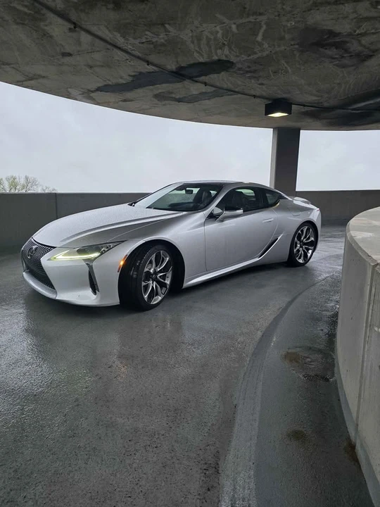 2018 Lexus LC - Image 3 of 17