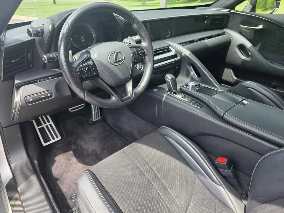 2018 Lexus LC - Image 6 of 17