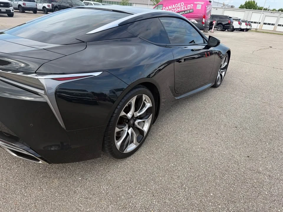 2018 Lexus LC - Image 5 of 12