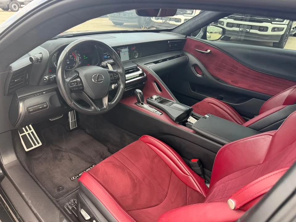 2018 Lexus LC - Image 7 of 12