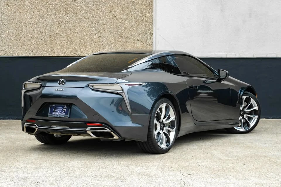 2018 Lexus LC - Image 8 of 20