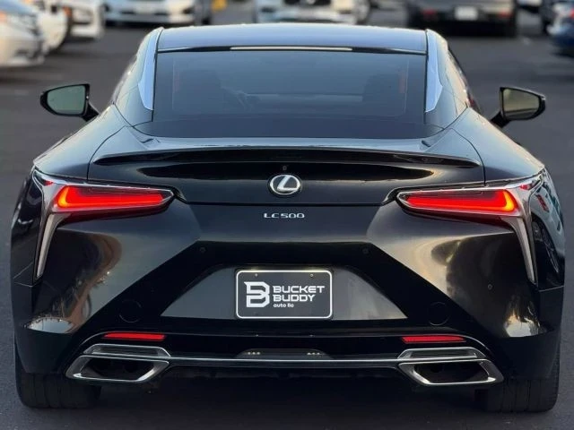 2018 Lexus LC - Image 10 of 21