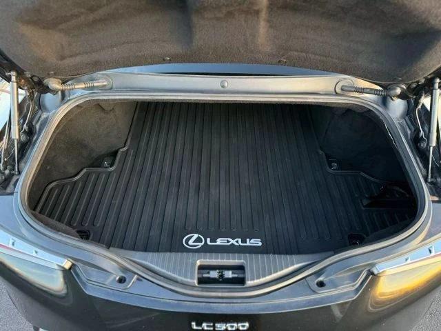2018 Lexus LC - Image 14 of 21