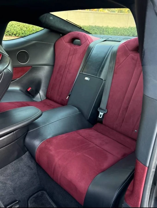 2018 Lexus LC - Image 11 of 24