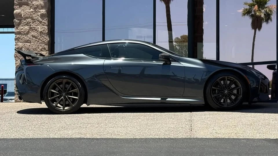 2018 Lexus LC - Image 15 of 20