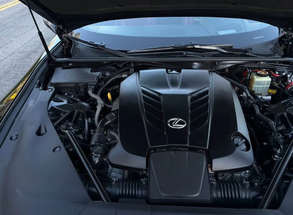 2018 Lexus LC - Image 17 of 20